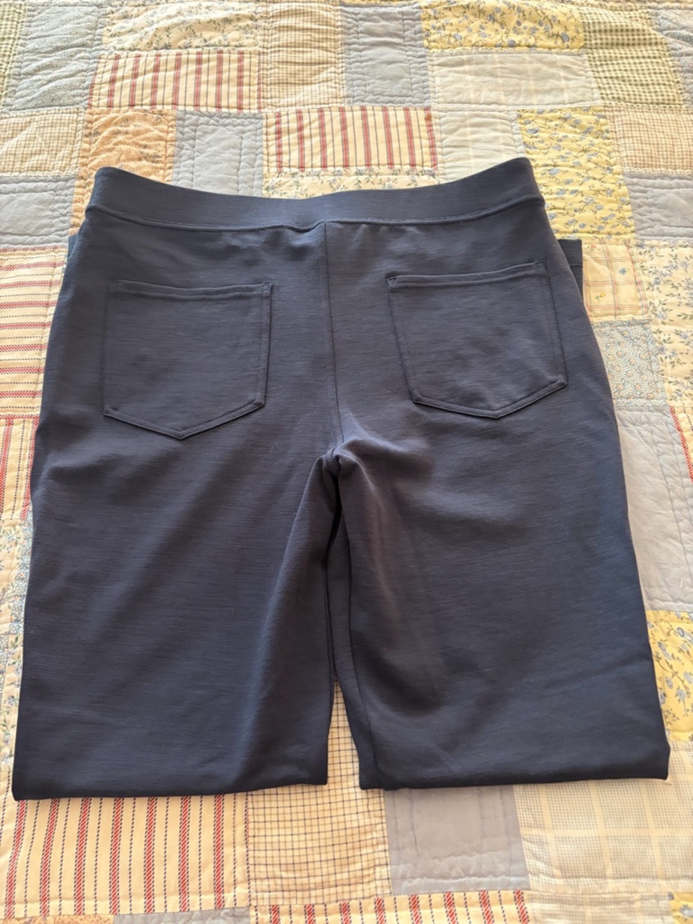 Wool& Foster Kick Ponte Pant, Size Large - Picture 5 of 7